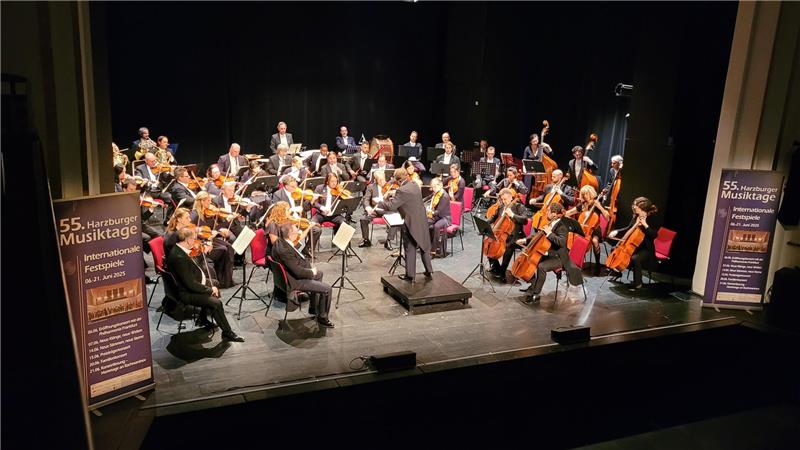 Die Philharmonia Frankfurt wird die Musiktage wie schon im Vorjahr eröffnen.  Mit dabei: Sopranistin Simone Kermes. 