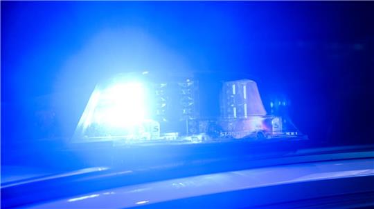 Die Polizei ermittelt zur Unfallursache. (Symbolbild)