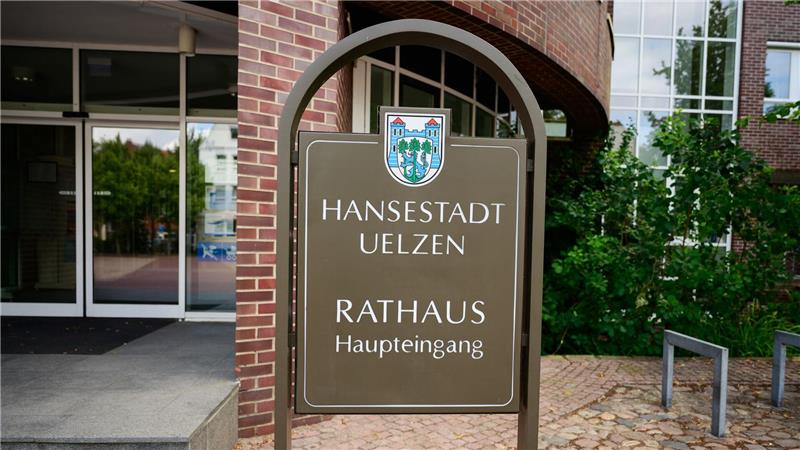 Die Polizei hat Ermittlungen gegen vier Mitarbeiter des Abwasserzweckverbandes Uelzen aufgenommen. (Symbolbild)