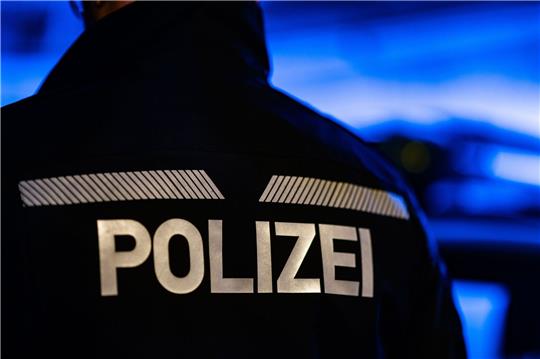 Die Polizei hat nach dem Angriff auf den Blogger 13 Tatverdächtige festgenommen (Symbolfoto).