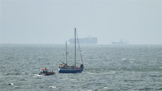 Die Polizei und die Seenotrettung starteten eine koordinierte Rettungsaktion.