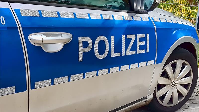 Kripo wertet die Speichermedien aus Die Polizei warnt vor einem Betrüger. Symbolbild: Pixabay
