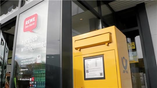 Bis vor Kurzem stand neben dem Rewe-Eingang in Langelsheim noch ein Briefkasten.