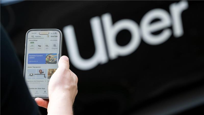 Heidelberg führt Mindesttarife für Uber und Co. ein Die Preise dürfen nur noch maximal 7,5 Prozent unter den Taxitarifen liegen. (Symbolbild)