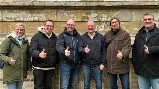 Die Projektbeteiligten (v.l.): Gundula van Haßelt (Regionalverband), Fabian Degen (Wirtschaftsregion Helmstedt), Martin Silberborth (Harzer E-Bike), Professor Mark Vollrath (TU Braunschweig), Thomas Sturm (Energie-Ressourcen-Agentur), Daniel Tomowski (Wirtschaftsförderung Region Goslar).
