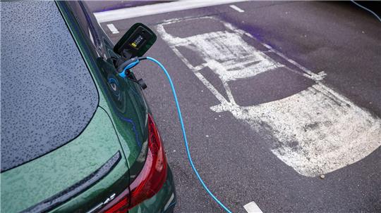 Die Rabatte auf Elektroautos reagieren bisher kaum auf die neue Prämie. (Archivbild)