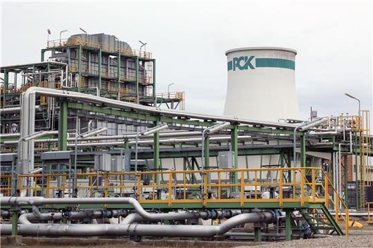 Die Raffinerie PCK in Schwedt versorgt Berlin und große Teile des Nordostens Deutschlands mit Treibstoff.