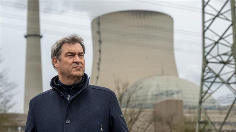 Söder will alte deutsche Atommeiler reaktivieren Die Reaktivierung der 2023 im Zuge des deutschen Atomausstiegs abgeschalteten Meiler sei in diesem und im nächsten Jahr jederzeit noch möglich, sagt Markus Söder. (Archivbild)