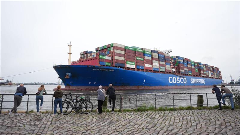 Die Reederei Cosco will die Spedition Konrad Zippel übernehmen. (Archivbild)