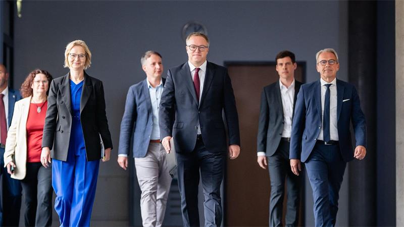 Regierungskrise in Thüringen nach BSW-Austritten Die Regierung in Thüringen will trotz der Krise beim BSW weitermachen.