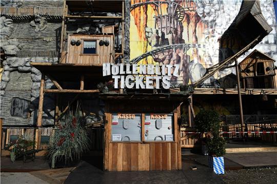 Die Reparaturen am «Höllenblitz» auf dem Oktoberfest sind weitgehend abgeschlossen.
