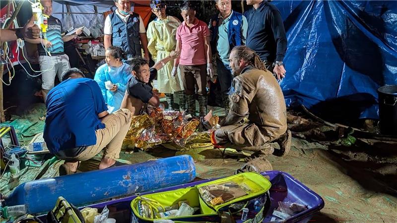 Wunder in Laos: Goldsucher retten sich selbst aus Fluthöhle Die Rettungskräfte um den finnischen Höhlentaucher hatten seit Tagen unermüdlich an der Rettung gearbeitet.