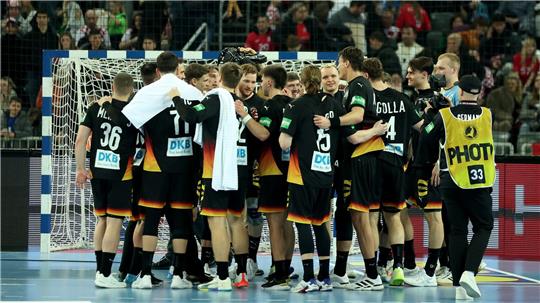 Die Rückreise der deutschen Handballer aus Kroatien gestaltet sich problematisch. 