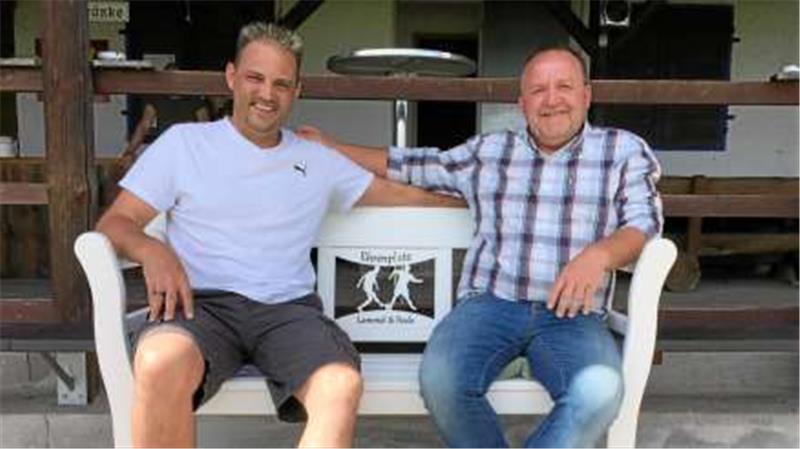 Die Ruhephase ist schon wieder vorbei: Michael Lader (li.) und Bodo Linde betreuen den TSV Immenrode bis auf Weiteres. Foto: privat