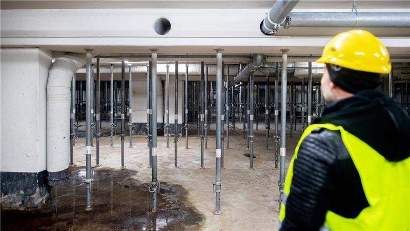 Die Sanierung der Tiefgarage wird vorbereitet. Die Kosten werden demnach auf 44,5 Millionen Euro geschätzt.
