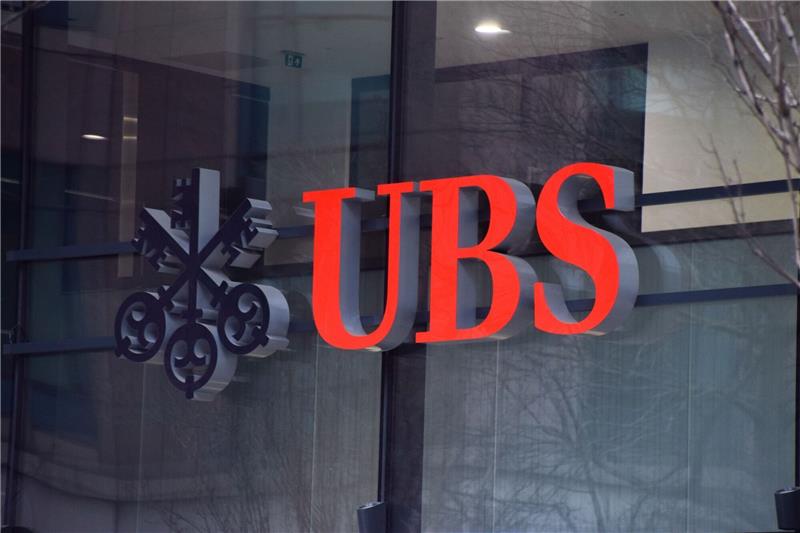 Ramsch-Hypotheken: UBS zahlt 1,3 Milliarden Euro an USA Die Schweizer Großbank UBS löst einen Rechtsfall in den USA um Ramsch-Hypotheken mit einer Milliardenzahlung.