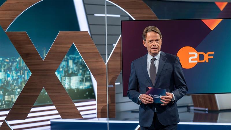 Die Sendung wird von Rudi Cerne moderiert. (Archivbild)
