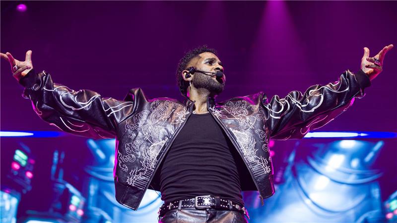 „Swalla“ in Hannover: Jason Derulo auf Deutschland-Tour Die Show setzte auf aufwendige Tanzchoreographien.