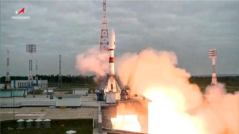 „Luna-25” abgestürzt: Moskaus Mondmission gescheitert Die Sojus-2.1b-Rakete mit der automatischen Mondlandestation Luna-25 hebt von der Startrampe im Kosmodrom Wostotschny ab.