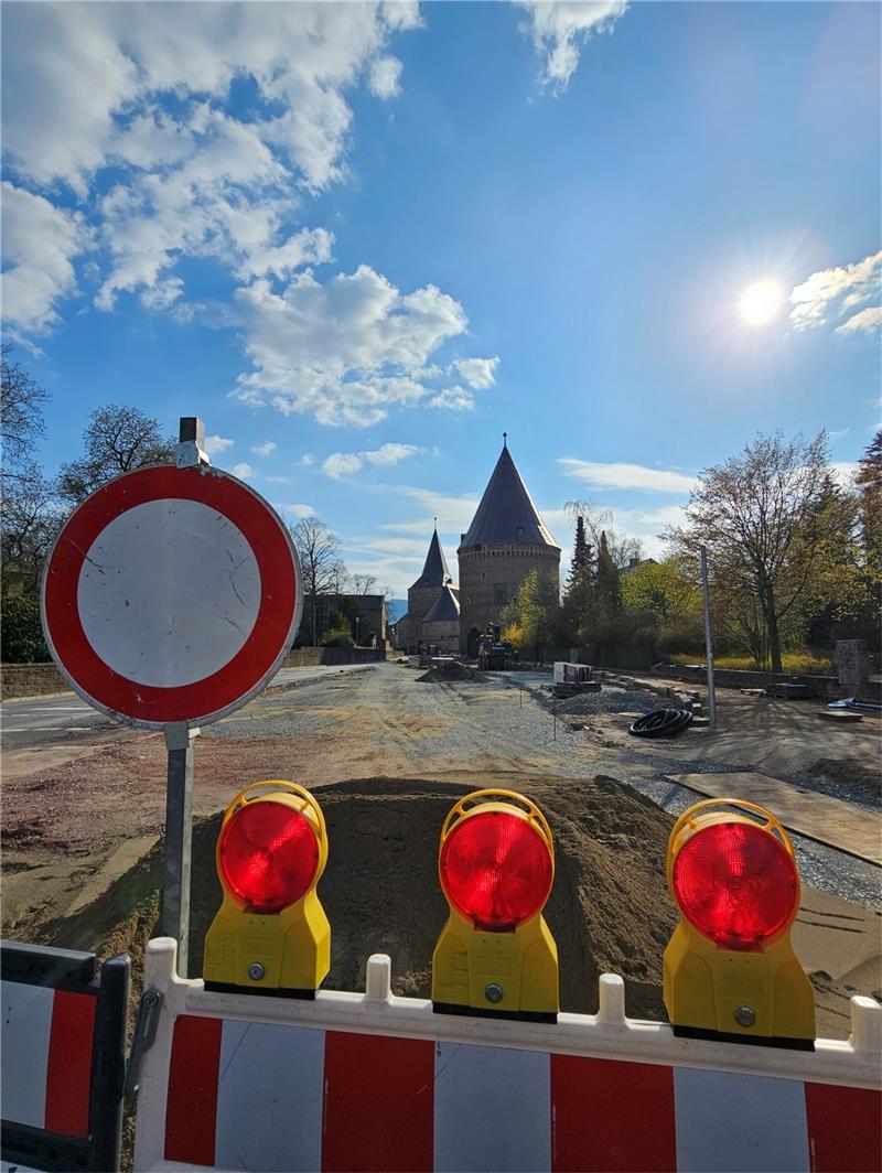 Die Sperrung am Breiten Tor in Goslar versetzt den Goslarer Einzelhandel in Aufruhr. Foto: Sowa