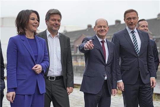 Die Spitzen der Ampel-Koaliton: Außenministerin Annalena Baerbock (v.l.), Vizekanzler Robert Habeck, Bundeskanzler Olaf Scholz und Bundesfinanzminister Christian Lindner.