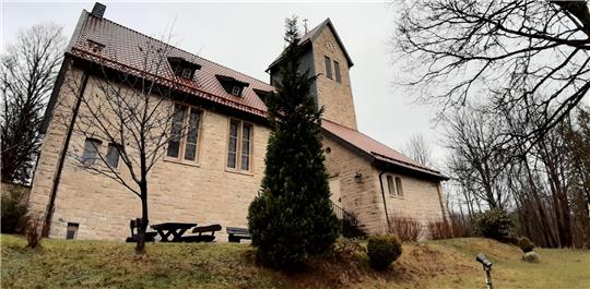 Die St.-Petrus-Kapelle bald als Begegnungszentrum: Das wäre wünschenswert. Dann könnten zusätzlich zu den bisherigen Festen im Ort regelmäßige Veranstaltungen an einem festen Treffpunkt angeboten werden. Foto: Potthast