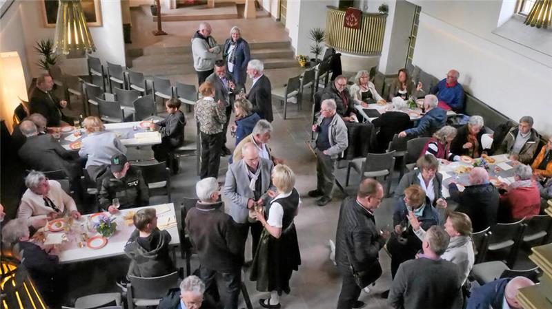 Die St.-Petrus-Kapelle in Schulenberg hat sich zu einem Begegnungszentrum entwickelt. Für Veranstaltungen wird neues Geschirr benötigt.