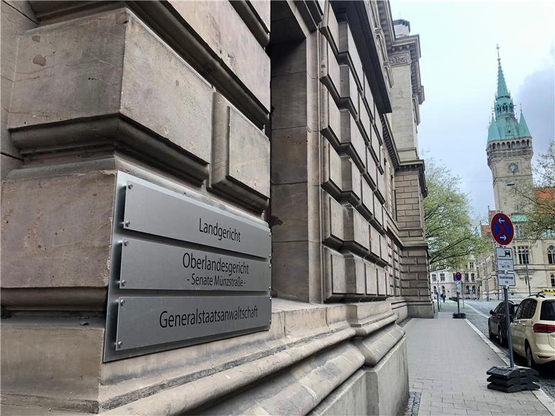 Fall Manczak: Verteidiger geht die Zeugen hart an Die Staatsanwaltschaft Braunschweig ermittelt gegen zwei Männer, die ein Unternehmen in Osterode betrogen haben sollen.
