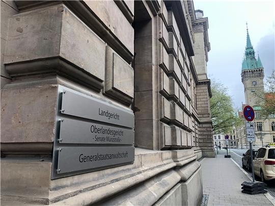 Die Staatsanwaltschaft Braunschweig ermittelt gegen zwei Männer, die ein Unternehmen in Osterode betrogen haben sollen.