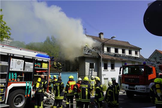 Die Staatsanwaltschaft Braunschweig hat einen Sachverständigen beauftragt, der die Brandstelle in den kommenden Tagen untersuchen soll. Foto: Schlegel