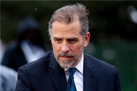 Die Staatsanwaltschaft im US-Bundesstaat Delaware legt Hunter Biden Steuerdelikte sowie einen Verstoß gegen waffenrechtliche Vorgaben zur Last.