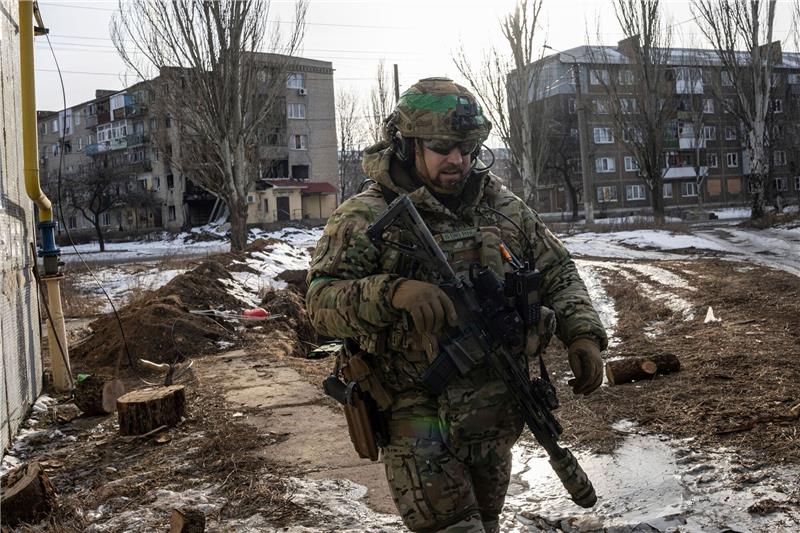 Kämpfe wie im Ersten Weltkrieg in der Ukraine - EU besorgt Die Stadt Bachmut ist derzeit besonders schwer umkämpft.