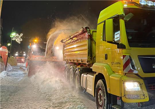 Die Stadt will jetzt in Braunlage, St. Andreasberg und Hohegeiß Schnee abfräsen lassen.