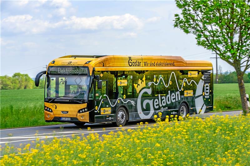 Die Stadtbus-Gesellschaft ist laut Geschäftsführerin Anne Sagner „gut dabei bei der Elektrifizierung der Flotte“.  Foto: Stadtbus