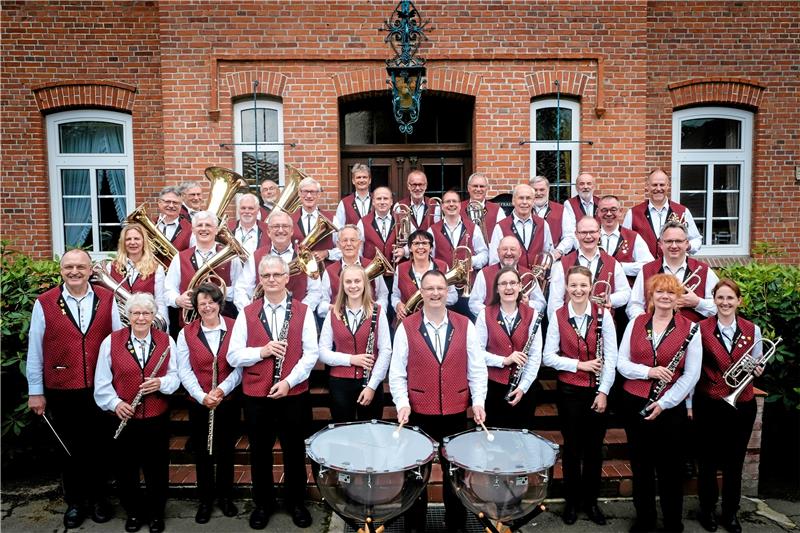 Steller Musikanten und Pro Dampf: Blaskonzert zum Doppelgeburtstag Die Steller Musikanten kommen anlässlich ihres 30. Geburtstages nach Clausthal-Zellerfeld. Das Konzert steigt am 2. September in der Salvatoris-Kirche. Foto: Steller Musikanten