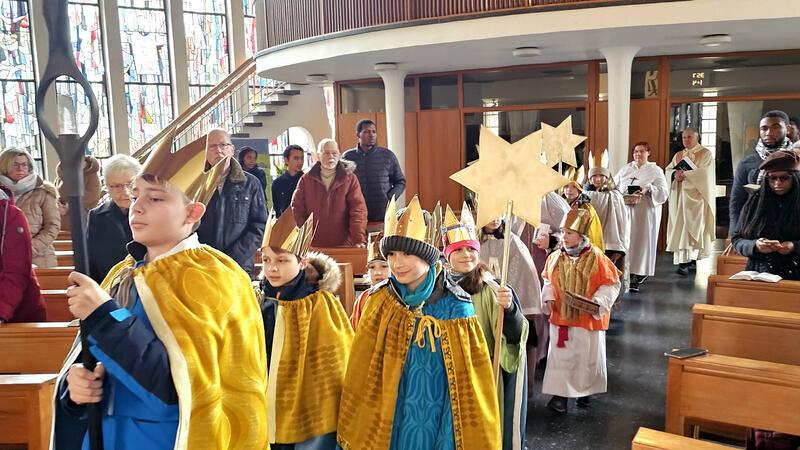 Oberharzer Sternsinger bereiten sich auf Hausbesuche vor Die Sternsinger segnen am Sonntag, 5. Januar 2025, wieder die Oberharzer Häuser.