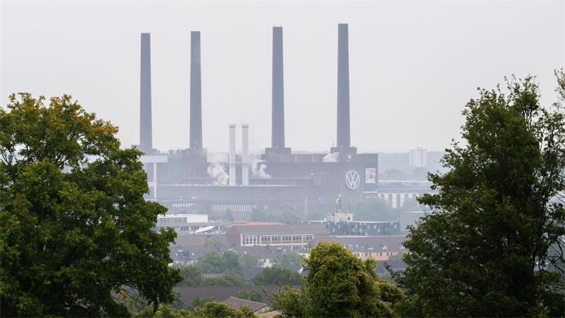 Vorerst letzte Betriebsversammlung – Wo VW jetzt steht Die Stimmung bei Volkswagen ist trüb. (Archivbild)