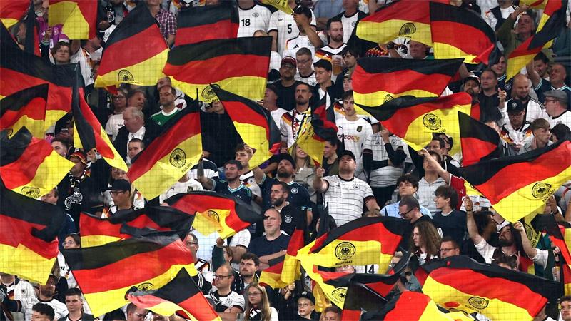 Endlich „Heavy Metal“: Was der erste Sieg für Klopp bedeutet Die Stimmung in der Allianz Arena war hervorragend.