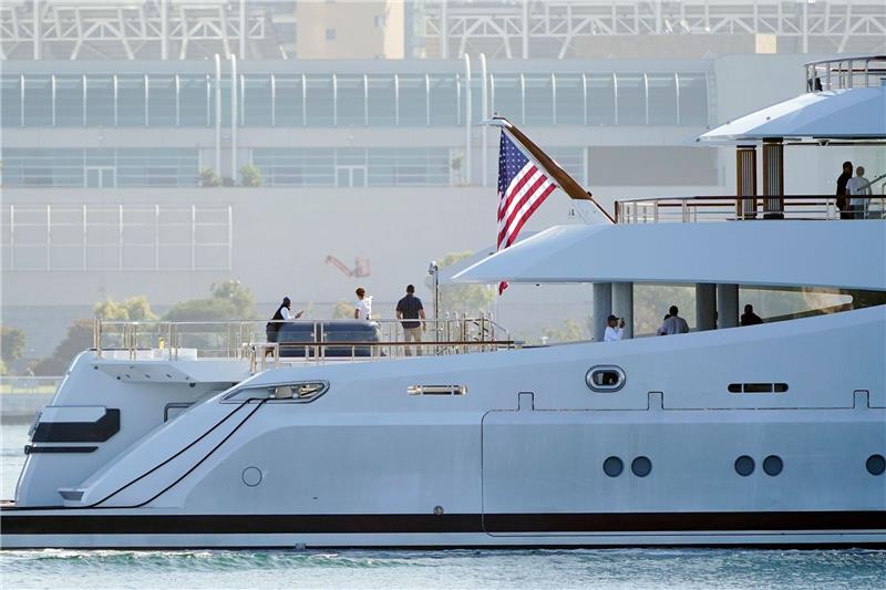 Beschlagnahmte Oligarchen-Jacht kostet US-Bürger Millionen Die Superjacht «Amadea»: Eine Entscheidung über einen möglichen Verkauf könnte Monate dauern.