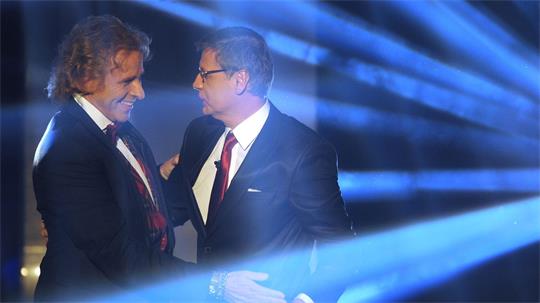 Die TV-Moderatoren Günther Jauch und Thomas Gottschalk kennen sich seit Jahrzehnten. (Archivbild)