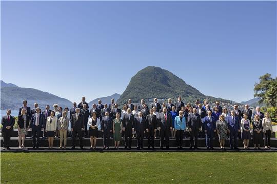 Die Teilnehmer der Ukraine-Wiederaufbaukonferenz in Lugano.