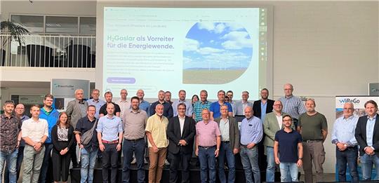 Die Teilnehmer des Wasserstoffnetzwerks bei der jüngsten Veranstaltung auf dem Energiecampus. Foto: WiReGo.