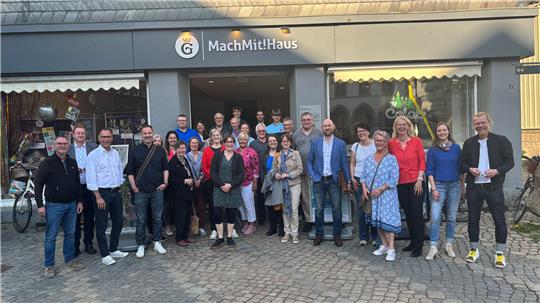 Die Teilnehmerinnen und Teilnehmer der konstituierenden Sitzung des Goslarer Altstadtforums.