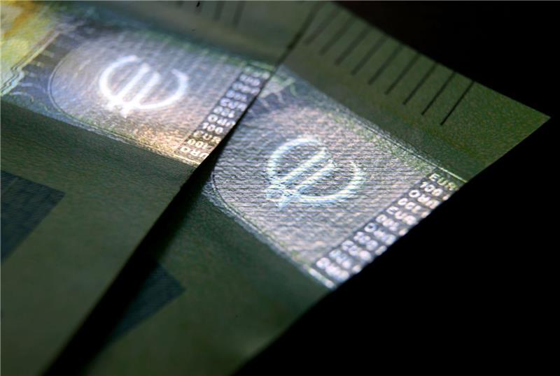 EZB wählt mögliche Themen für künftige Euro-Banknoten aus Die Themen Flüsse, Vögel und europäische Kultur kamen bei einer Umfrage am besten an.