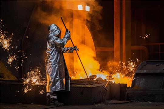 Die Thyssenkrupp-Stahlsparte ist Deutschlands größter Stahlhersteller und zählt rund 26.250 Beschäftigte.