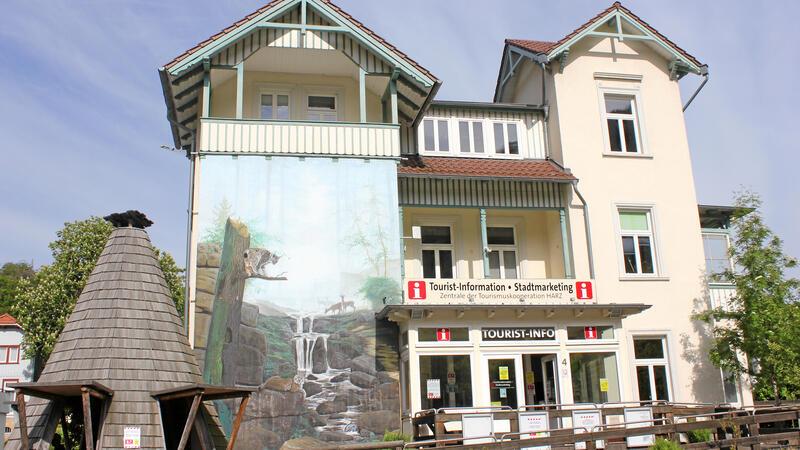 Was ändert sich für die Harzburger durch die Harz-Energie? Die Touristinformation am Bergbahnparkplatz wird künftig der Hauptsitz der Kur-, Tourismus- und Wirtschaftsbetriebe. Dort wird auch der neue Geschäftsführer sein Büro haben.