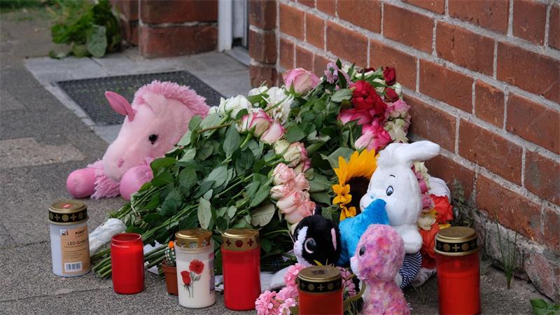 Die Trauer in Preetz ist nach dem Tod eines Mädchens groß.
