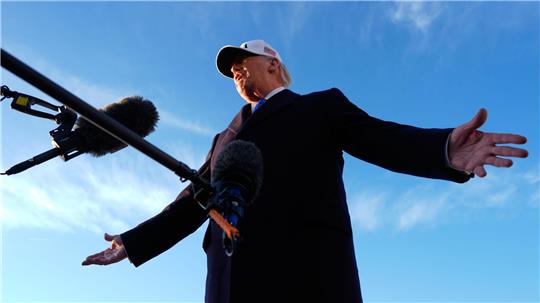 Die USA haben den Iran laut Trump erneut angegriffen. 