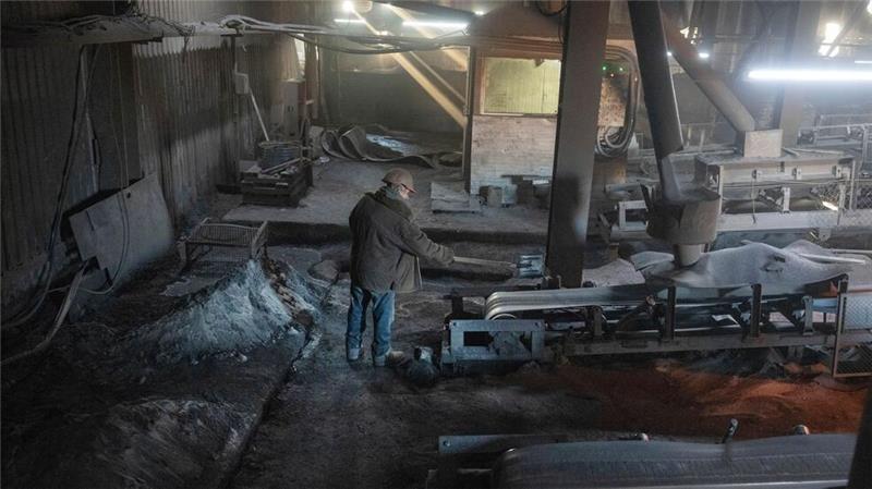 Die Ukraine zapft für US-Hilfe ihre Bodenschätze an Die Ukraine hat große Vorräte an Titan, das für Flugzeuge und Rüstungsgüter gebraucht wird. (Archivbild)
