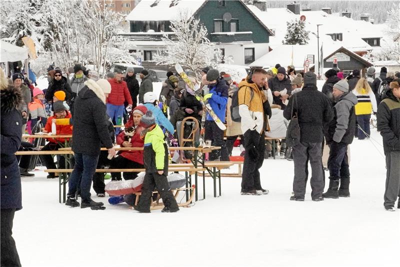Altenau lädt zur Familien-Wintergaudi auf die Piste Die Veranstalter hoffen auf ein schneereiches Wochenende. Archivfoto: Schlegel
